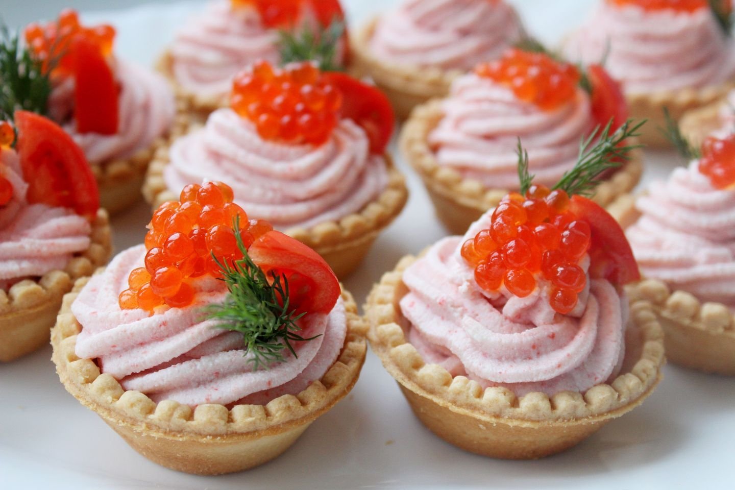 Tartlet with salmon cream