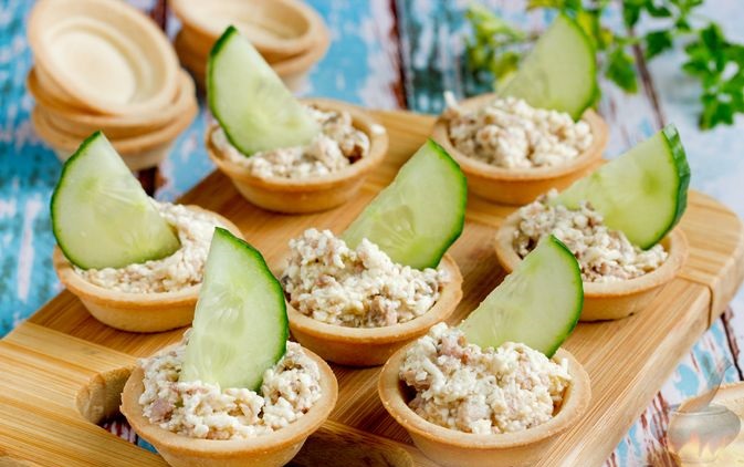 Tartlets with cod