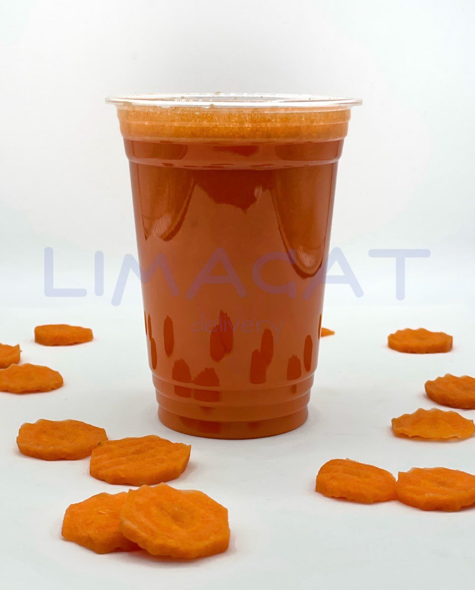 Свежевыжатый морковный сок