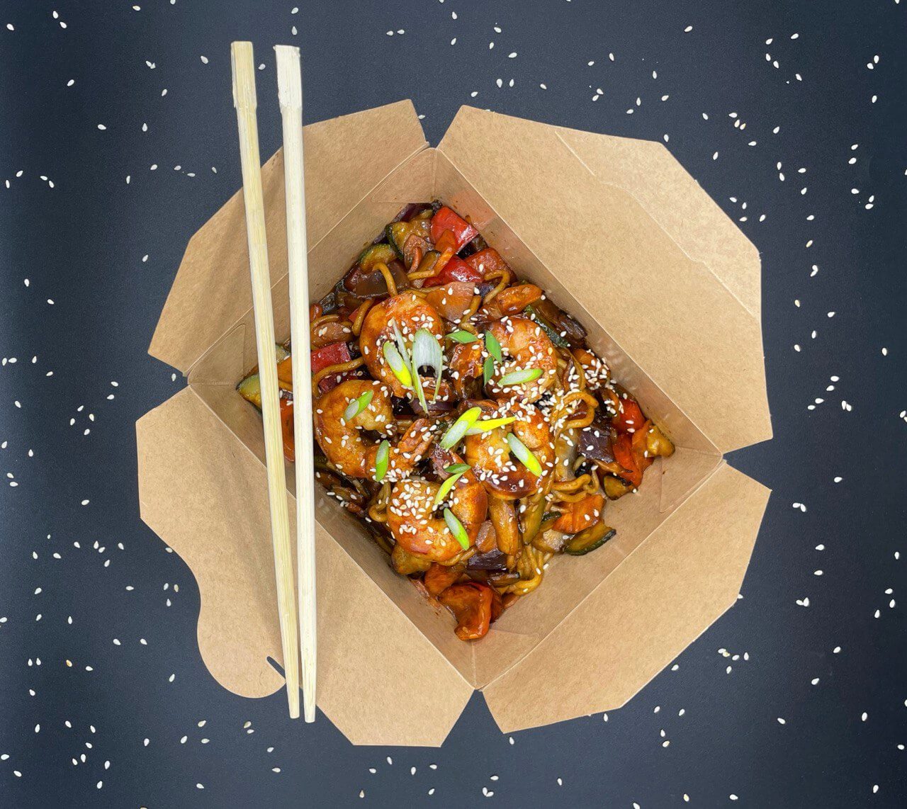 Вок с креветками